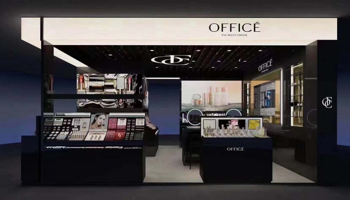 大洋百貨OFFICE歐菲姿彩妝柜臺(tái)